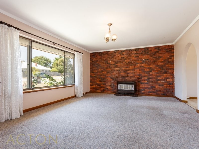 3 Emba Place, Spearwood WA 6163