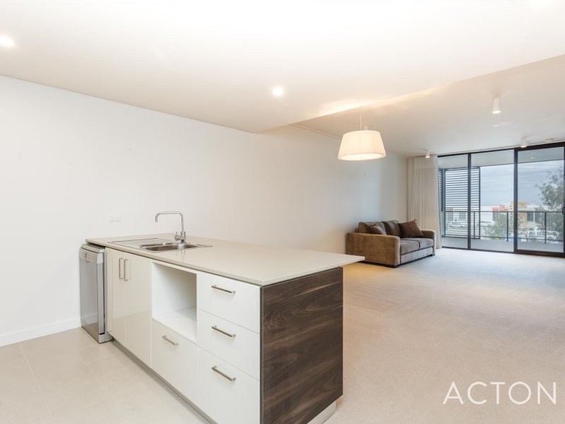 13/20 Medina Parade, North Coogee WA 6163
