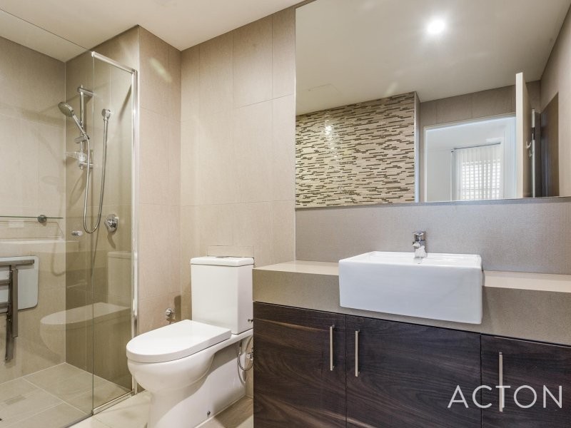 13/20 Medina Parade, North Coogee WA 6163