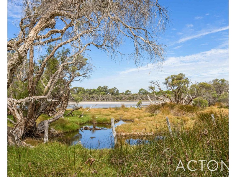 21/4 Southend Road, Hamilton Hill WA 6163