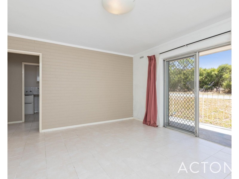 21/4 Southend Road, Hamilton Hill WA 6163