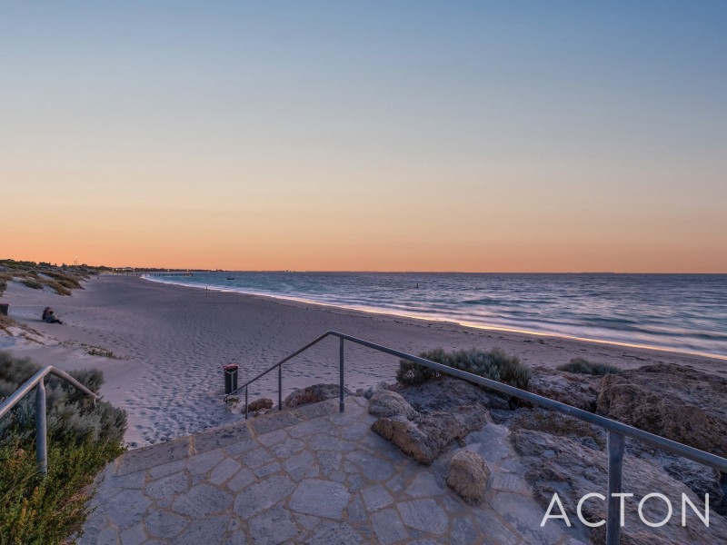 18/19 Perlinte View, North Coogee WA 6163