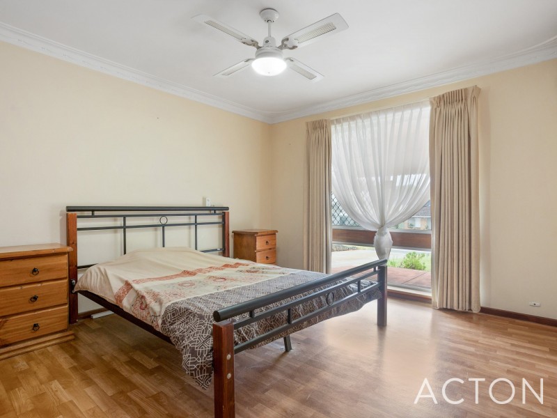 6 Ashbourne Way, Hamilton Hill WA 6163