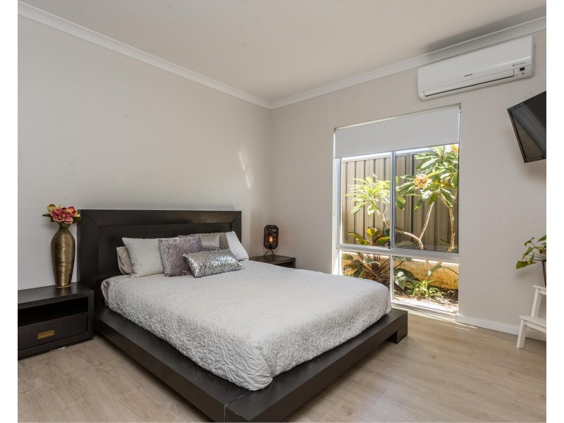 5 Fontina Road, Spearwood WA 6163