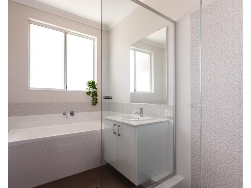 5 Fontina Road, Spearwood WA 6163