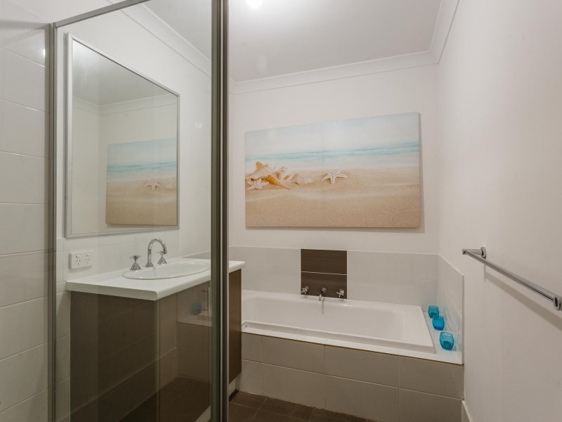 82 Entrance Road, Spearwood WA 6163