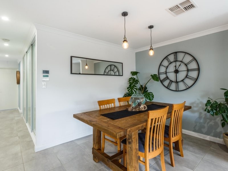 82 Entrance Road, Spearwood WA 6163