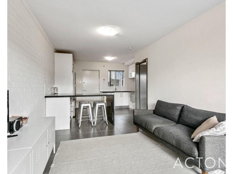 5/19 Coode Street, Fremantle WA 6160