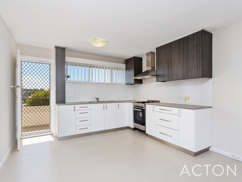 12/8 Fortini Court, Hamilton Hill WA 6163