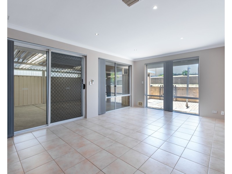 20 Conigrave Road, Yangebup WA 6164