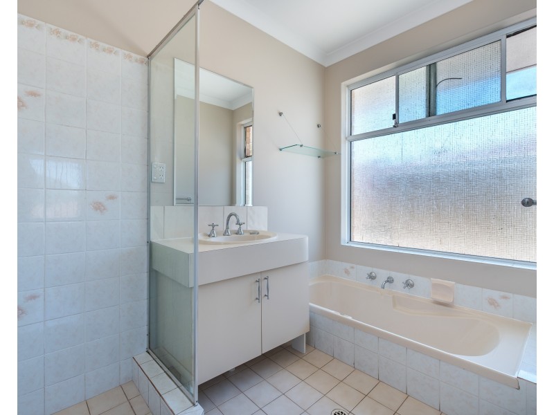 20 Conigrave Road, Yangebup WA 6164