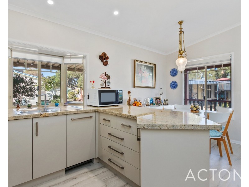 117/3 Powell Road, Coogee WA 6166