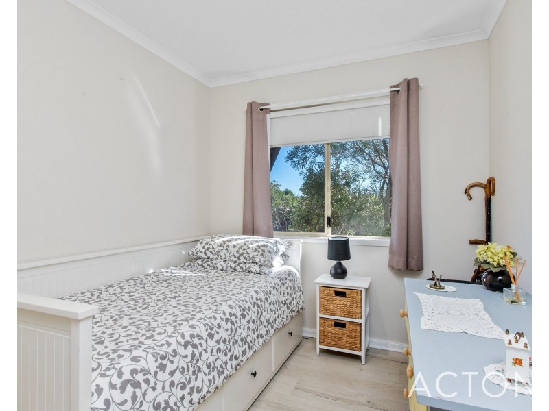 117/3 Powell Road, Coogee WA 6166