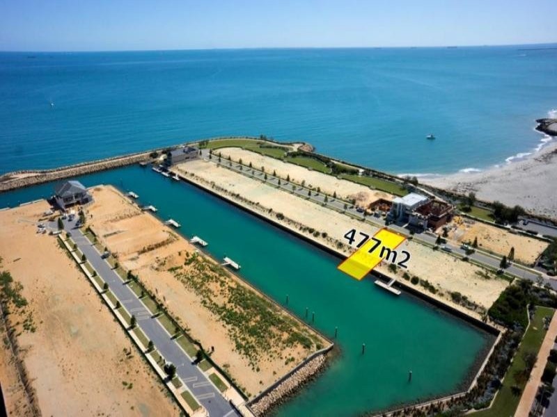 9 Chelydra Point, North Coogee WA 6163