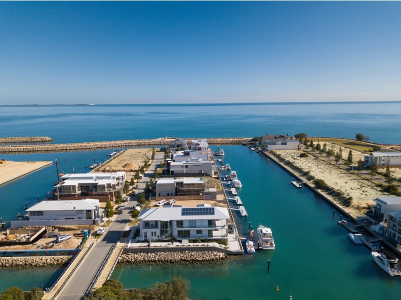 4 Othello Quays, North Coogee WA 6163