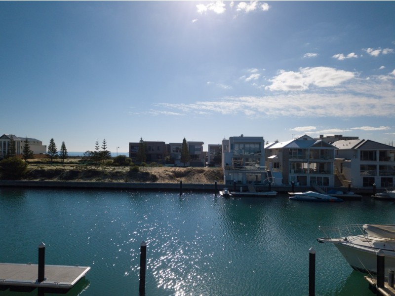 4 Othello Quays, North Coogee WA 6163