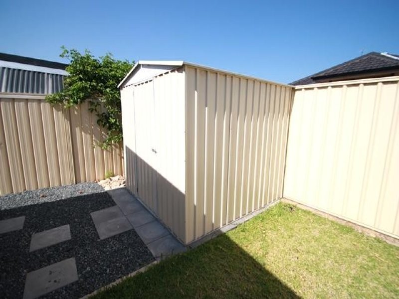 627 Rockingham Road, Munster WA 6166