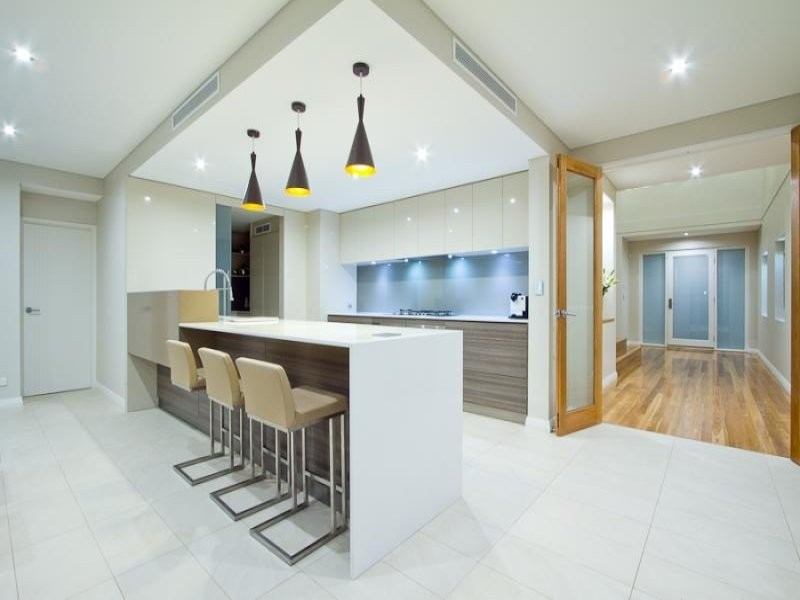 16 Hydaspe Vista, North Coogee WA 6163