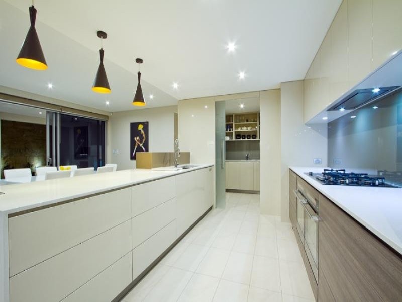 16 Hydaspe Vista, North Coogee WA 6163