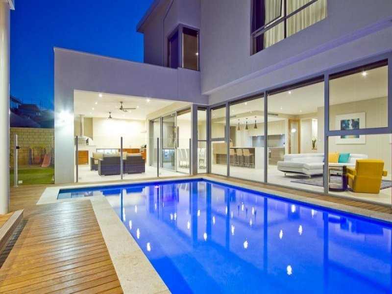 16 Hydaspe Vista, North Coogee WA 6163