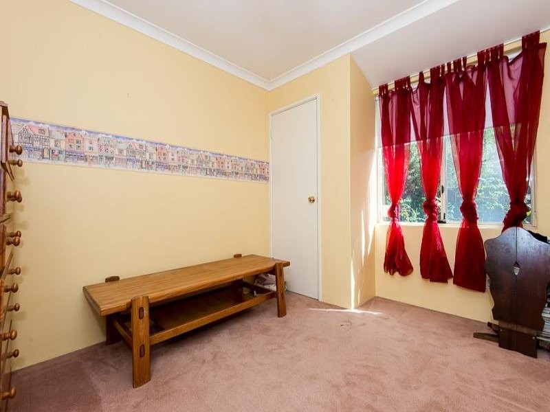 53 Fairbairn Road, Coogee WA 6166