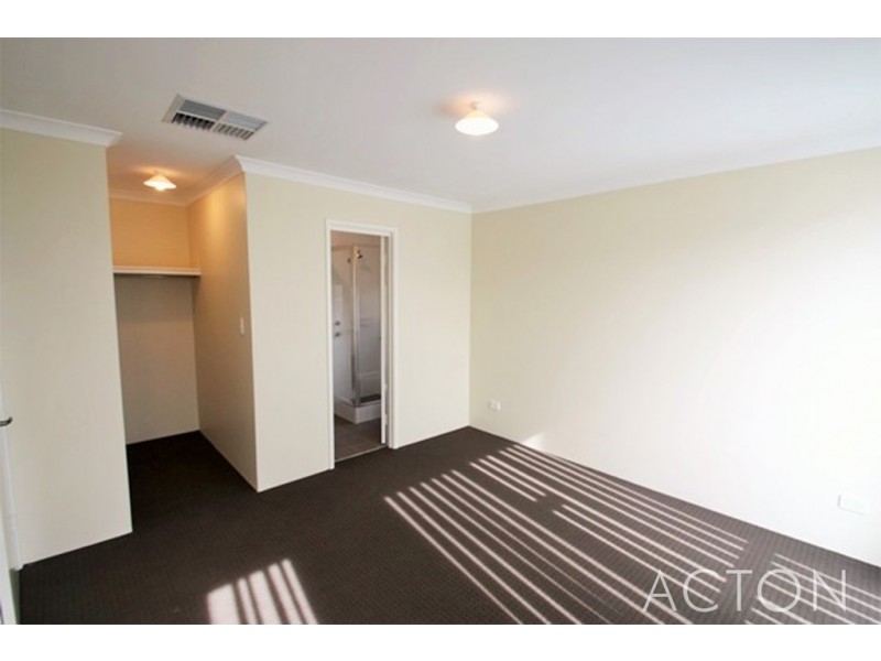7 Addis Way, Wandi WA 6167