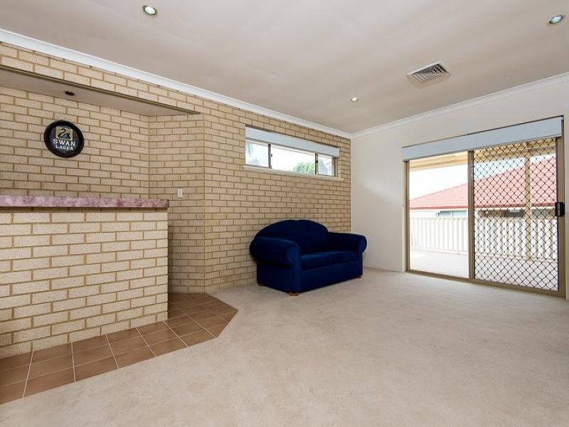 3 Palma Place, Coogee WA 6166