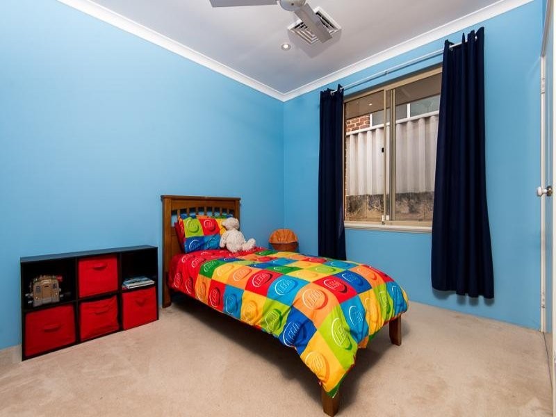 3 Palma Place, Coogee WA 6166