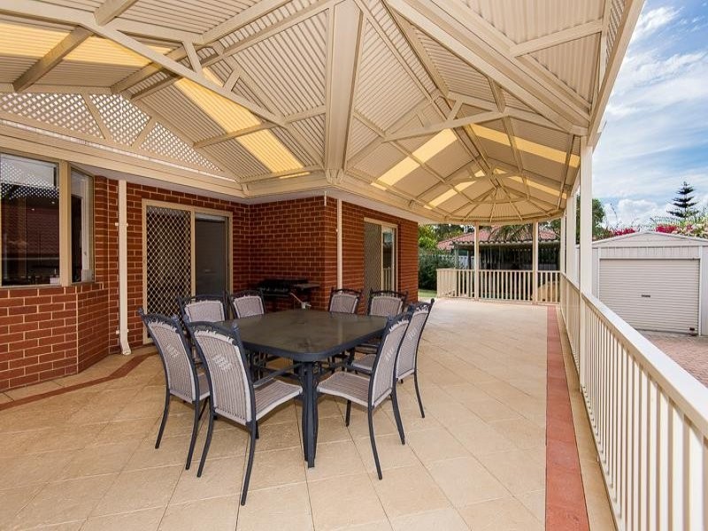 3 Palma Place, Coogee WA 6166