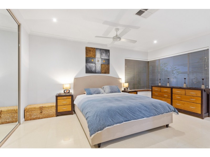 10 Careening Way, Coogee WA 6166
