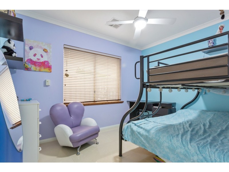 10 Careening Way, Coogee WA 6166