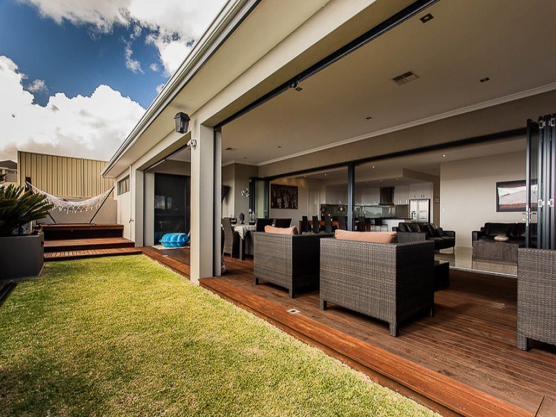 68 Mannikin Heights, Beeliar WA 6164