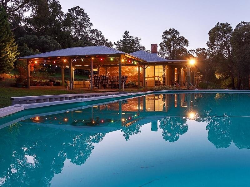 108 Chevin Road, Roleystone WA 6111