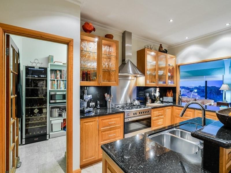 26A Geordie Court, Coogee WA 6166