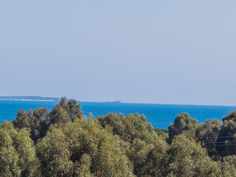 26A Geordie Court, Coogee WA 6166