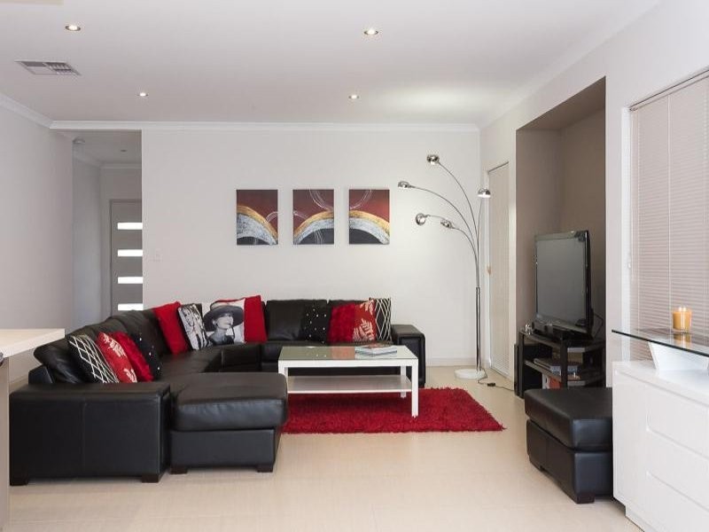 3 Dunlap Avenue, Success WA 6164