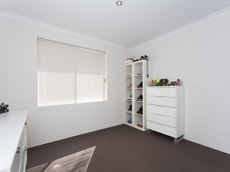 3 Dunlap Avenue, Success WA 6164