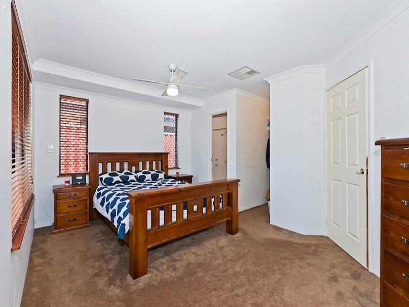 18 Yangebup Rd, Yangebup WA 6164