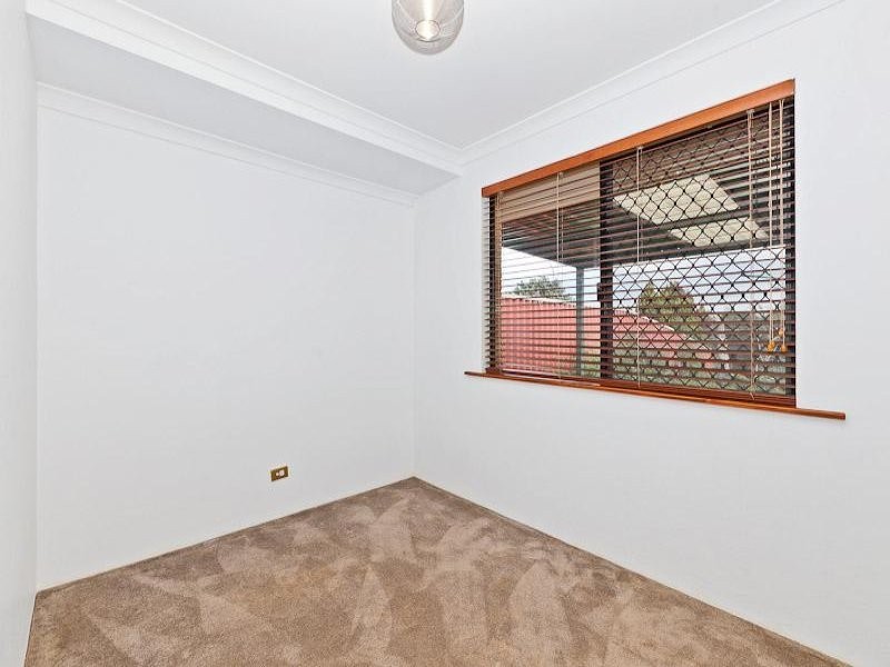 18 Yangebup Rd, Yangebup WA 6164
