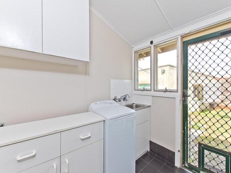 3 Carmody Street, Hamilton Hill WA 6163