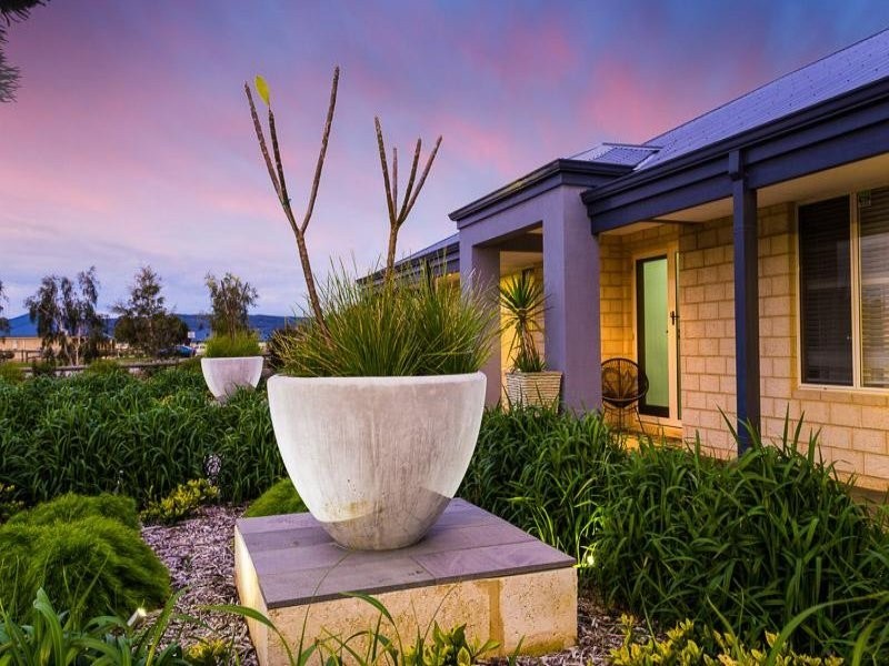 48 Holstein Court, Oakford WA 6121