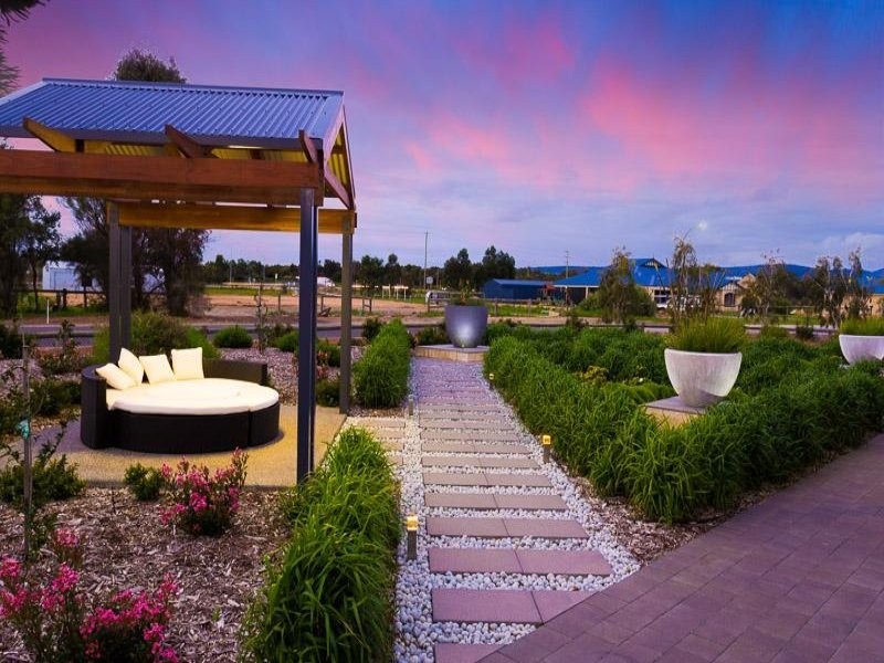 48 Holstein Court, Oakford WA 6121