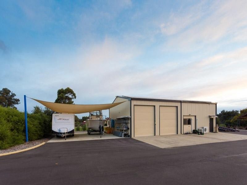 48 Holstein Court, Oakford WA 6121