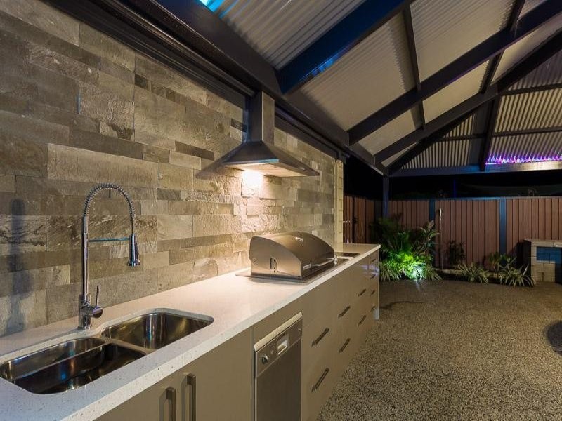 48 Holstein Court, Oakford WA 6121