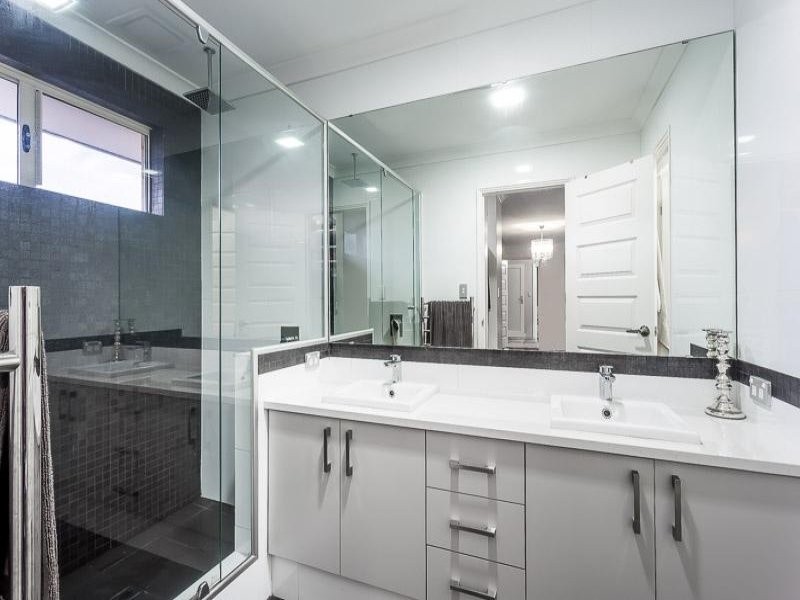 48 Holstein Court, Oakford WA 6121