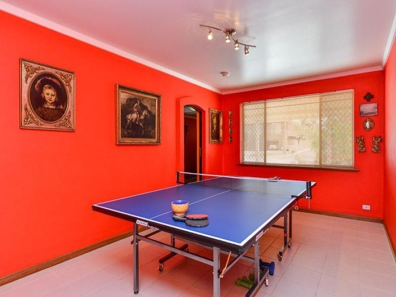 9 Jean Street, Hamilton Hill WA 6163