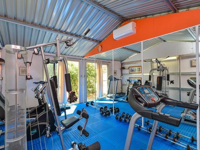 9 Jean Street, Hamilton Hill WA 6163