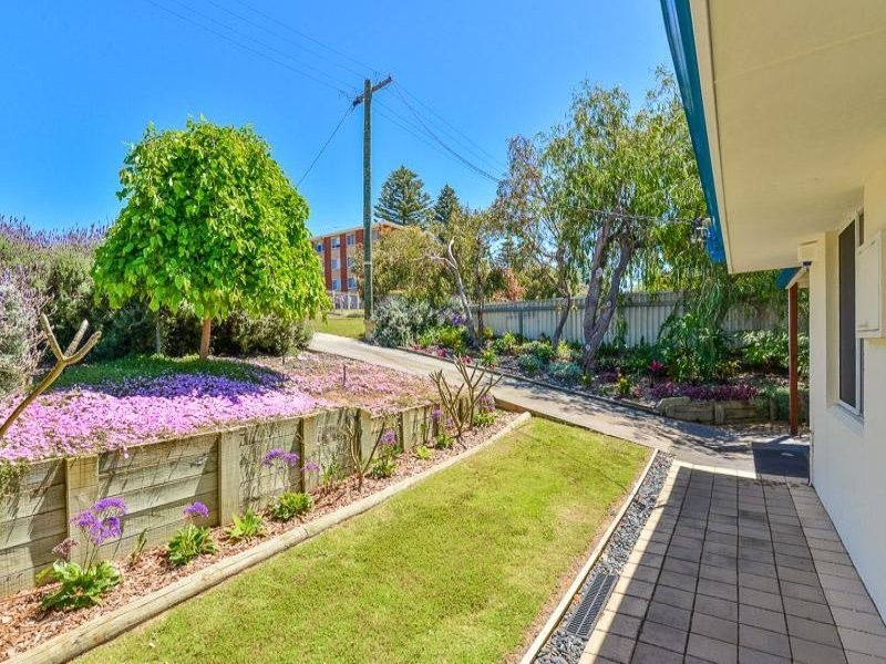6B Glendower Way, Spearwood WA 6163