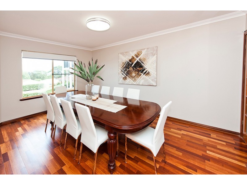 6 Parakeet Way, Coogee WA 6166