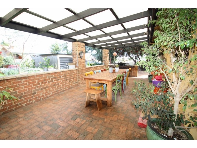 24 Lintott Way, Spearwood WA 6163